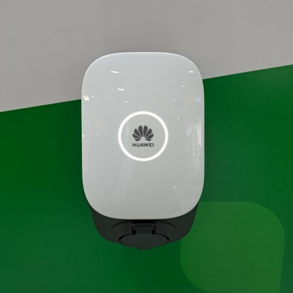 Huawei Smart Charger AC 22kW with Type 2 Socket and RFID Huawei Smart Charger AC 22kW, Type 2 socket, RFID-enabled EV charger